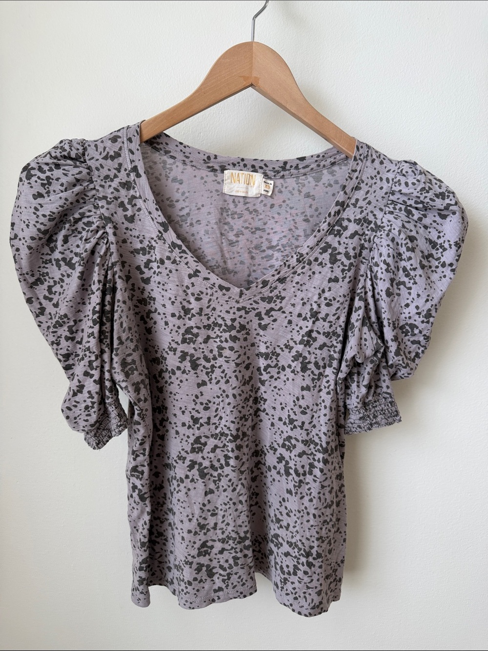 Nation LTD Celine Purple V-Neck Puff Sleeve Tee with Charcoal Speckle